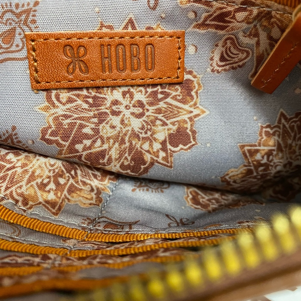 Sold SOLD Don’t buy - Picture 3 of 6